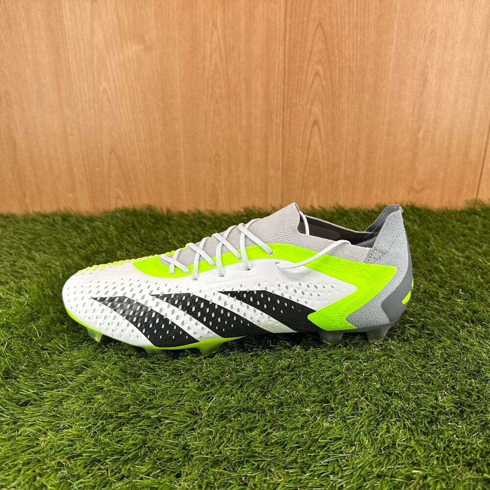 adidas Predator Accuracy.1 Low FG White Black GZ0032 Men’s 11.5 Soccer Cleats - Picture 6 of 7